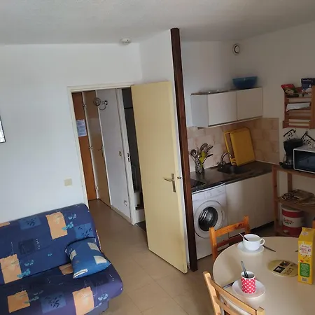 Gruissan: T2 Cabine, Piscine, Parking, Centre, 4/5 Pers, Petit Budget - Fr-1-796-3 * Gruissan