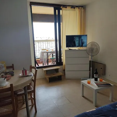 Gruissan: T2 Cabine, Piscine, Parking, Centre, 4/5 Pers, Petit Budget - Fr-1-796-3 *