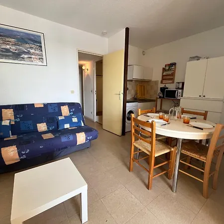 Gruissan: T2 Cabine, Piscine, Parking, Centre, 4/5 Pers, Petit Budget - Fr-1-796-3 Gruissan